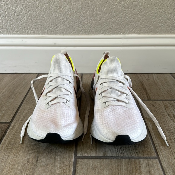 Nike Infinity React - Picture 2 of 7